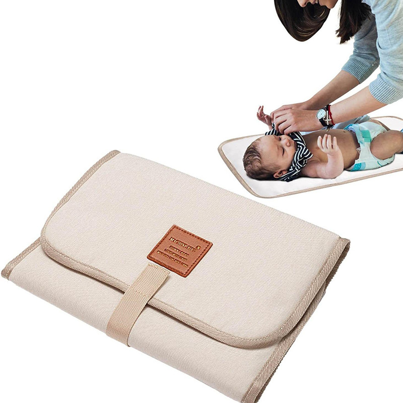 Składana podkładka do przewija – Diaper Changing Mat recenzja i cena